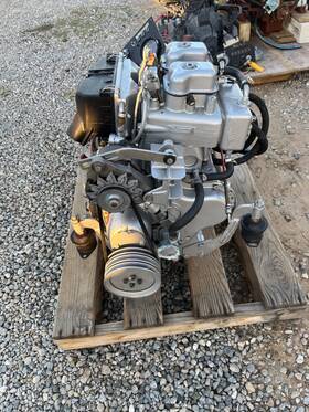 Bmw D35f 30 Hp Marine Diesel Engine With Hurth Transmission One Hr