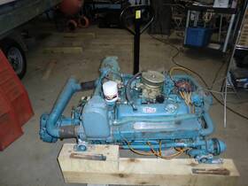 Chris Craft 3500bl15 350 Inboard Engine Port From 1974 With Paragon Pv32-l Transmission