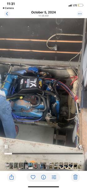 Crusader 454xl Pair 454 Marine Engine Complete