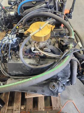 Crusader Ch-350 454 7.4l 300 Hp Marine Gas Engine