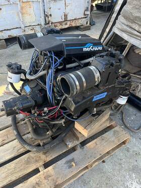 C457431 Mercruiser Starboard 7.4l Blue Water Inboard 454 Cid 340 Hp Parts Only