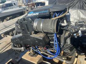 C524787 Mercruiser Port 7.4l Blue Water Inboard 454 Cid 340 Hp Parts Only