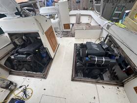 Mercruiser S#0l006337/p#0l006338 2 Horizion 454 Mpi Mag/385hp Stb Eng Locked With Bw Gears