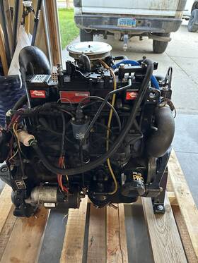Mercury B599354 1987 3.0l 130 Hp Inboard Engine