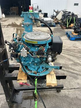 Omc 15s-10s Sail Drive 15s10s Engine Power Head And Sailboat Boat Runs