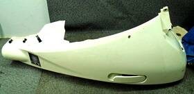 61810-98l00-y5s Suzuki Starboard Side Cover Cowling Outboard Df350 Four 4 Stroke