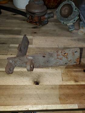 M-25xp Universal Marine 302087 M-18 M-25 Or An Alternator Bracket #302087
