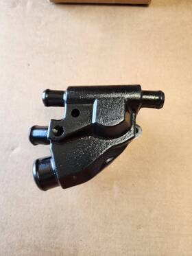 Volvo 3589553 Penta 4.3 5.0 5.7 Gl Gs Gi Gsi Gxi Thermostat Housing