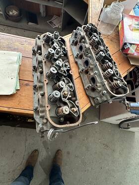 10141279 Volvo Penta 454 Heads Off Of A Fuel Injection. Good Condition