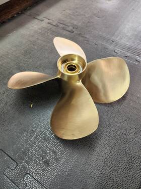 Volvo Penta 23795444 Dph G4 Nickel Cadmium Bronze Rear Prop