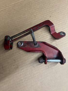 835913 Volvo Penta 570 Gm 5.7l V8 Alternator Mounting Brackets #