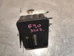 Bmw E90 Series 320D 150HP Abs Block Housing 6771486 / 6771487. Fixed Price $90.22.