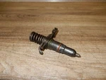 Original Detroit Engine 8.2L / 4C65 Diesel Fuel Injector 5229915R Oem. Fixed Price $76.50.