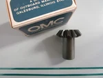 New Oem 0308617 Omc Johnson Evinrude 12T Pinion Gear 0820. Fixed Price $104.95.