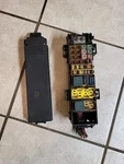 Read 2000-2004 Jeep Grand Cherokee Under Hood Fuse Relay Box 4.7. Fixed Price $29.99.